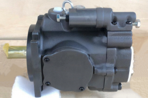 Применение в бумажном оборудовании с регулируемым поршневым насосом YUKEN